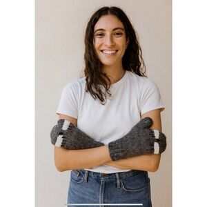 HAND KNIT WOOL MITTENS CHUNKY NORDIC MOUNTAN CORE SNOW WINTER WARM APRES SKI